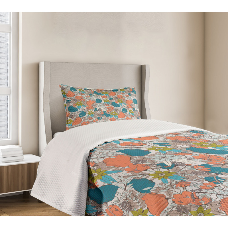 Tulips Poppy and Foliage Bedspread Set