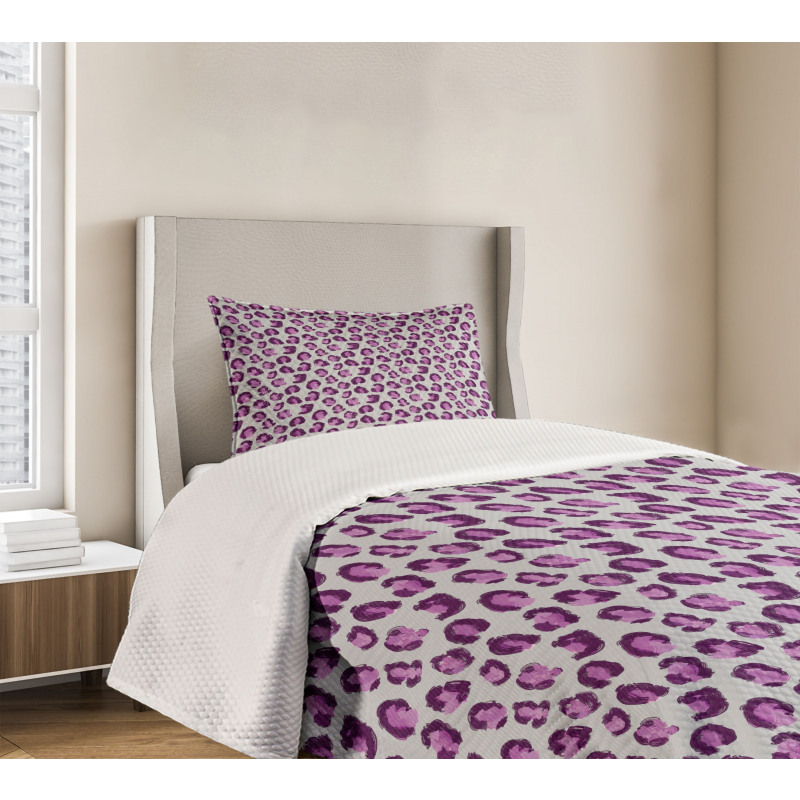 Brush Strokes Illustration Bedspread Set