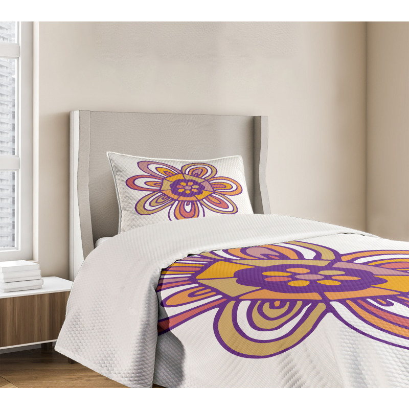 7 Petal Lonely Flower Bedspread Set