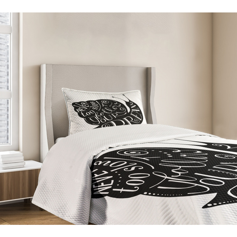 Abstract Snail Silhouette Bedspread Set