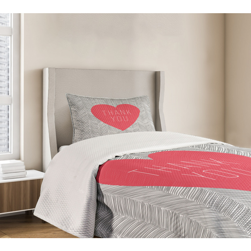 Centered Big Heart Love Bedspread Set