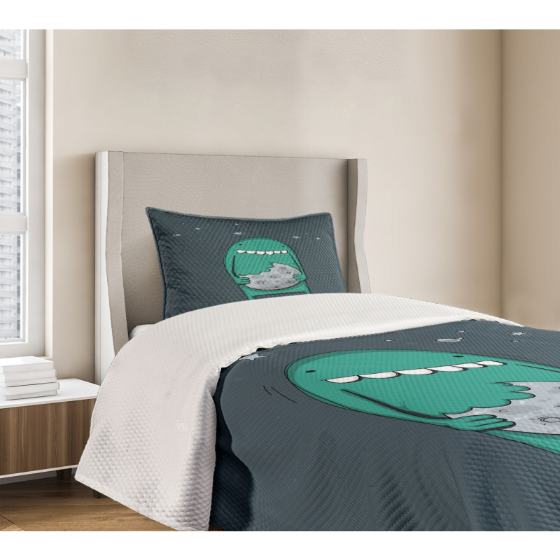 Monster with Sharp Teeth Bedspread Set