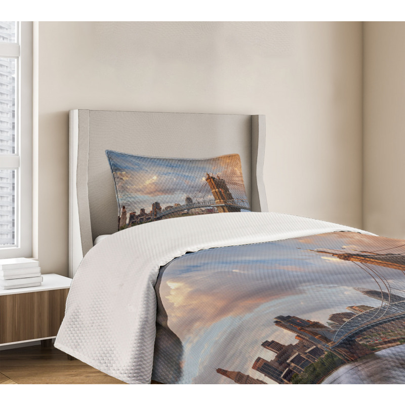 Architecture Busy Life Bedspread Set