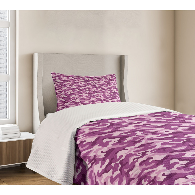 Exotic Camouflage Pattern Bedspread Set