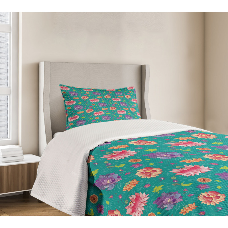 Oriental Garden Art Motifs Bedspread Set