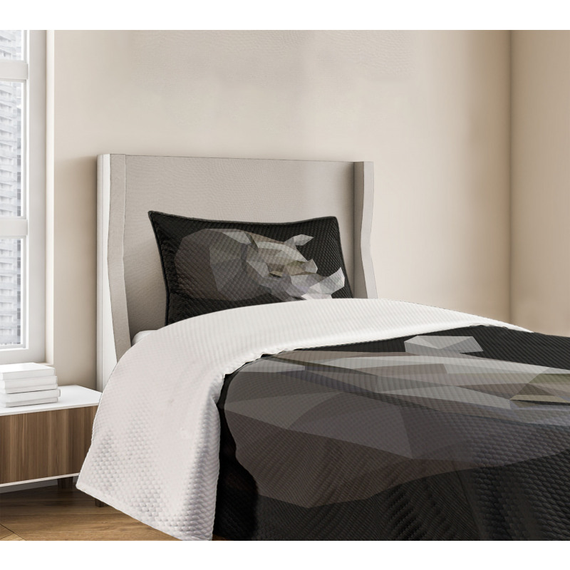 Animal with an Angular Design Bedspread Set