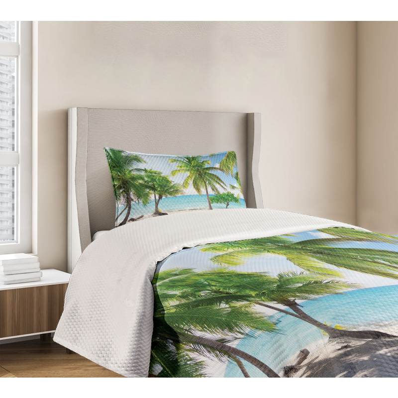 Palm Trees Island Shore Bedspread Set