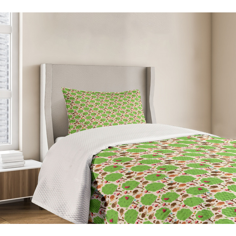 Hedgehogs and Trees Bedspread Set