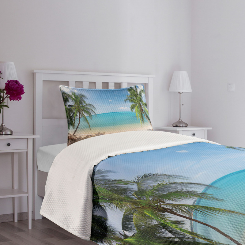 Panoramic View Beach Bedspread Set