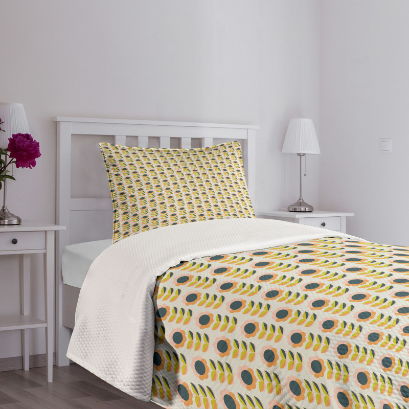 Flowers and Symmetric Leaves Bedspread Set