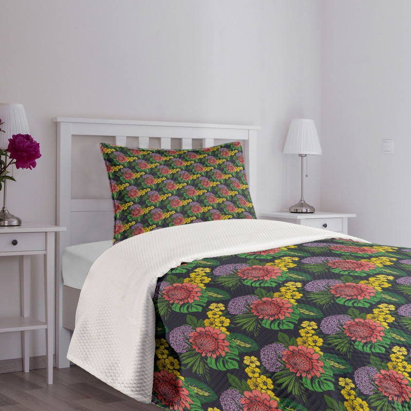 Tropical Leaf Jungle Flowers Bedspread Set