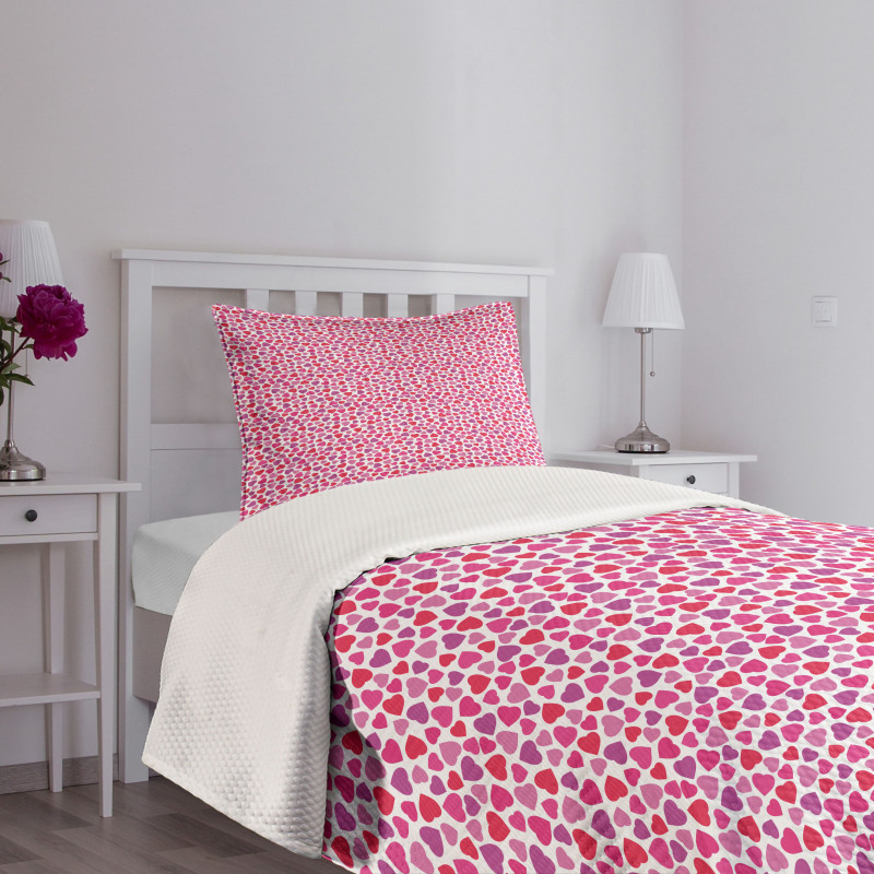 Simple Love Hearts Bedspread Set