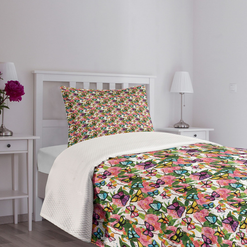 Tender Flowers Pattern Bedspread Set