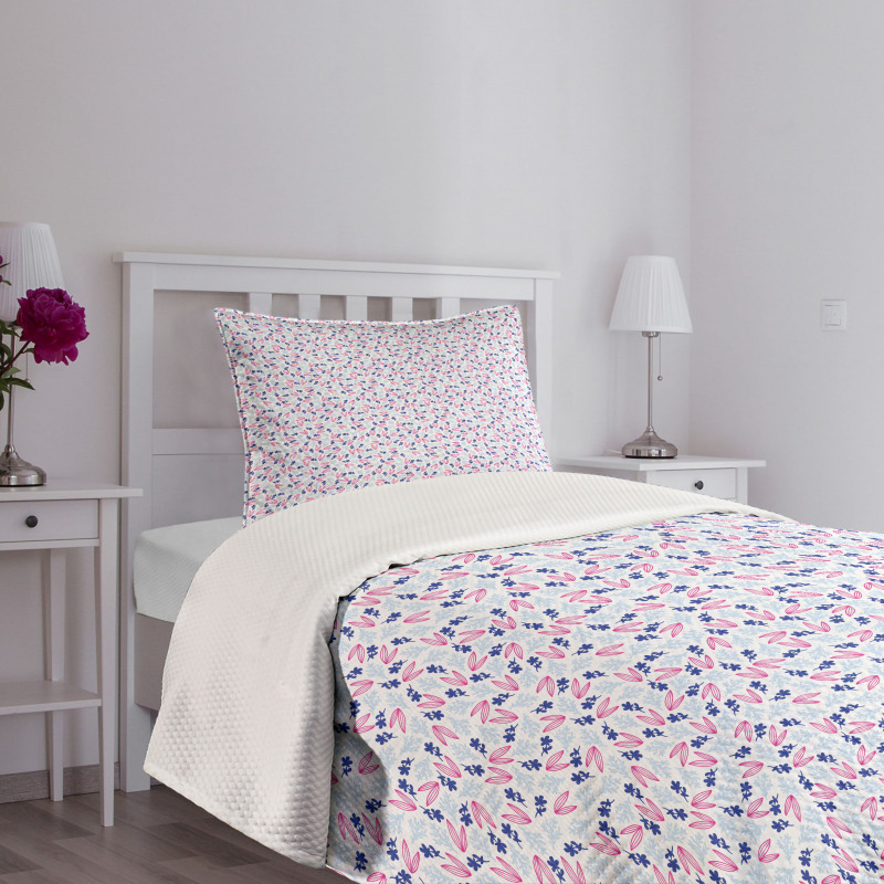 Creative Leaf and Petal Bedspread Set