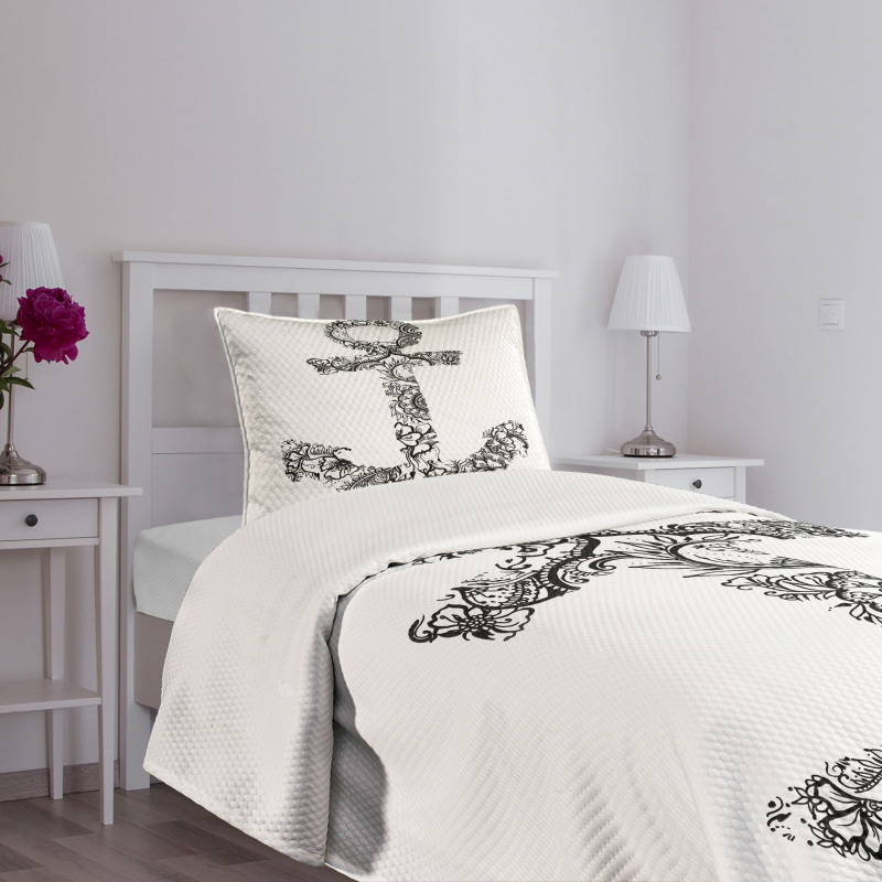 Anchor Shape Flower Bedspread Set