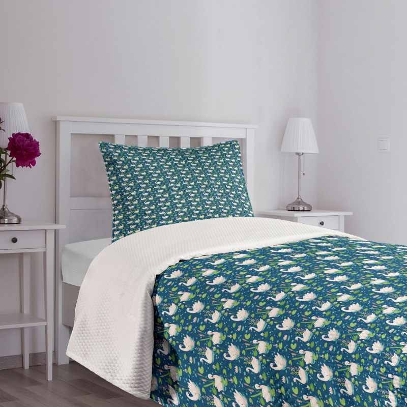 Aquatic Birds Lotus Flowers Bedspread Set