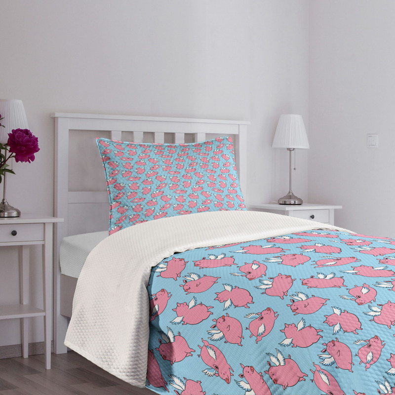 Cartoon Piglets Wings Bedspread Set