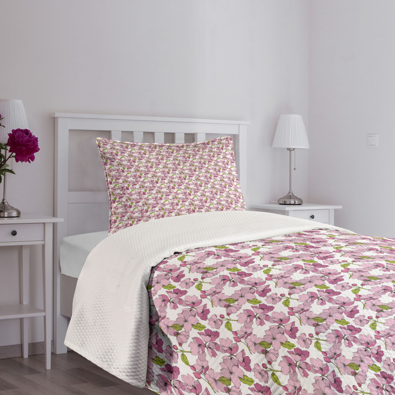 Cartoon Apple Blossom Bedspread Set