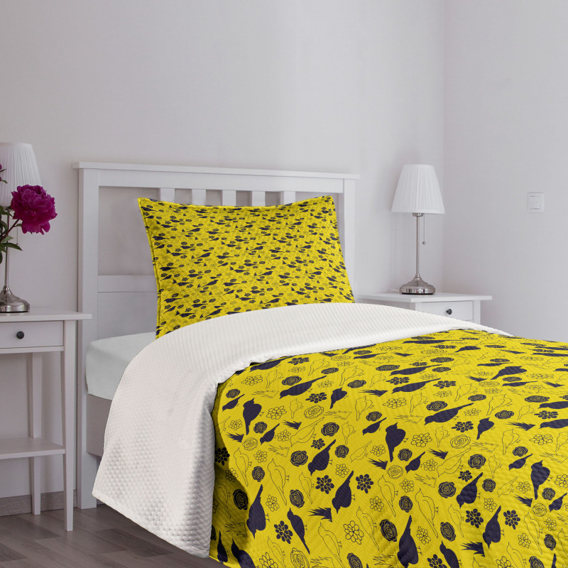 Avian and Petals Bedspread Set