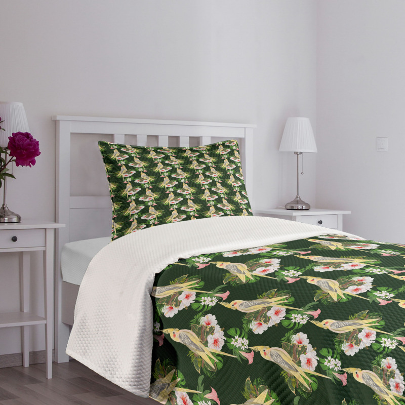 Parrot and Exotic Flora Bedspread Set