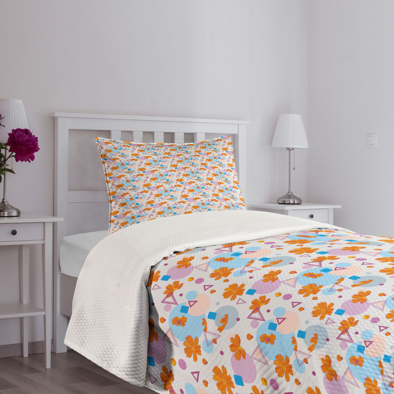 Petal and Geometric Shapes Bedspread Set