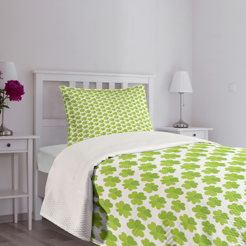 Luck Pattern Bedspread Set