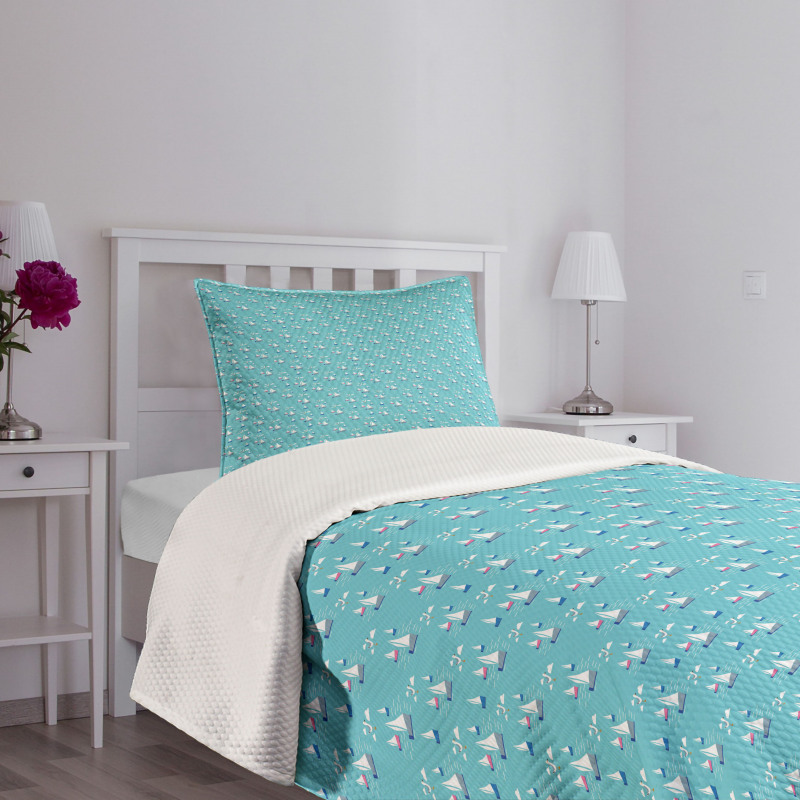 Seagulls Sailboats Waves Bedspread Set