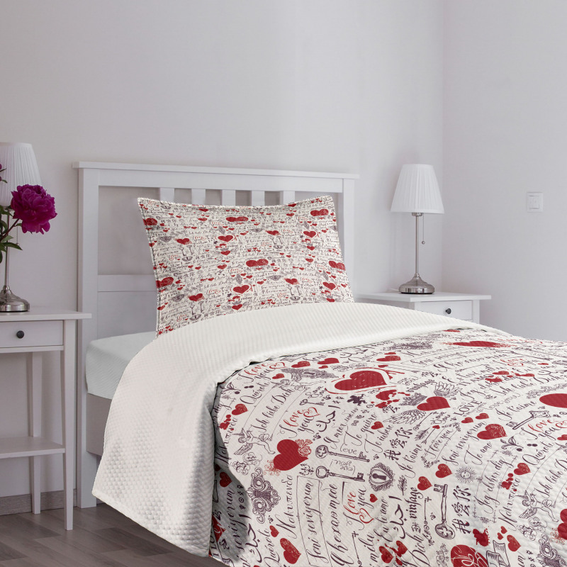 I Love You Lingo Bedspread Set