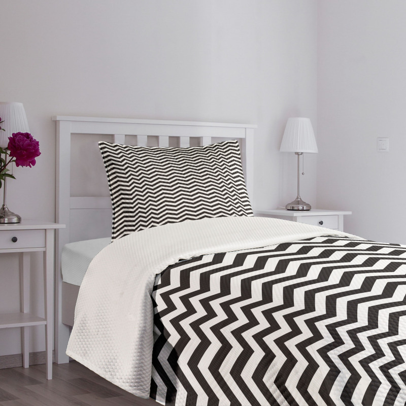 Abstract Quirky Zigzag Bedspread Set