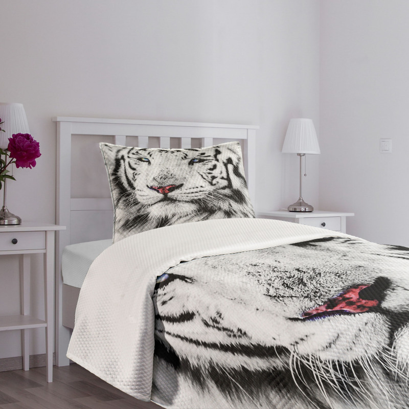 Winter White Tiger Bedspread Set