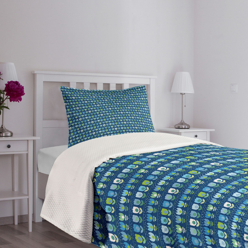 Scandinavian Inspired Tulips Bedspread Set