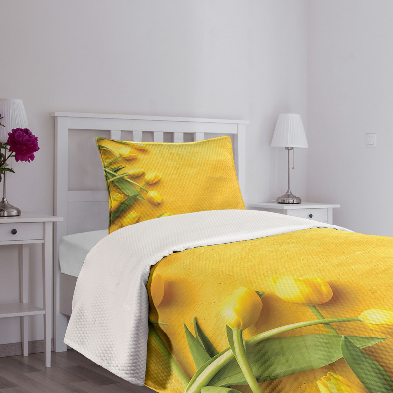 Tulip Flowers Garden Bedspread Set