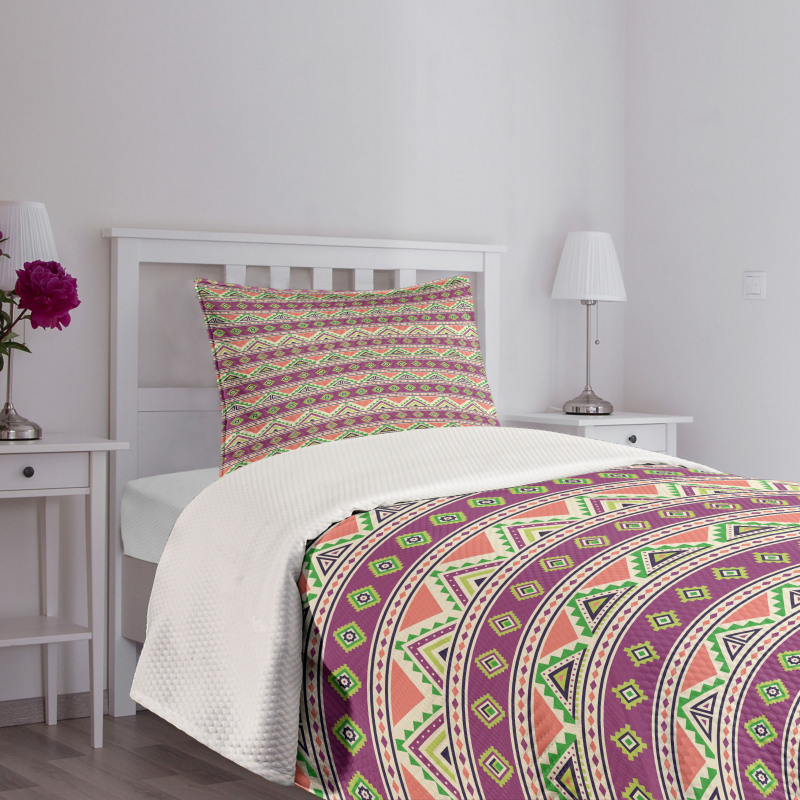 Ethnic Horizontal Formation Bedspread Set