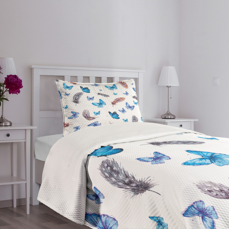 Feathers and Butterfly Bedspread Set