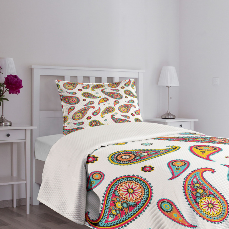 Vintage Hipie Ethnic Bedspread Set