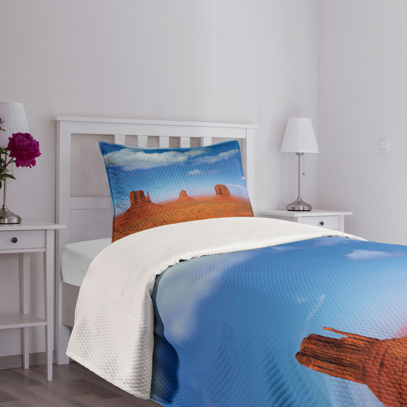 Historical Wild West Bedspread Set