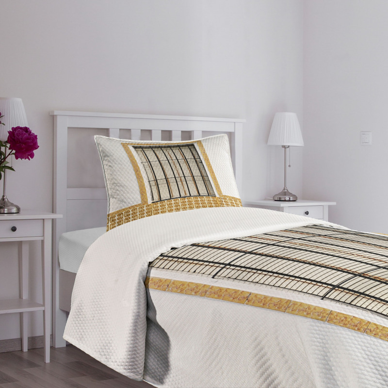 Modern Spanish Shutter Bedspread Set