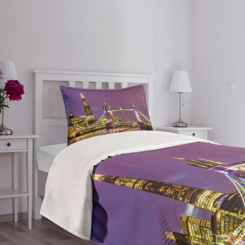 Tower Bridge in London Bedspread Set