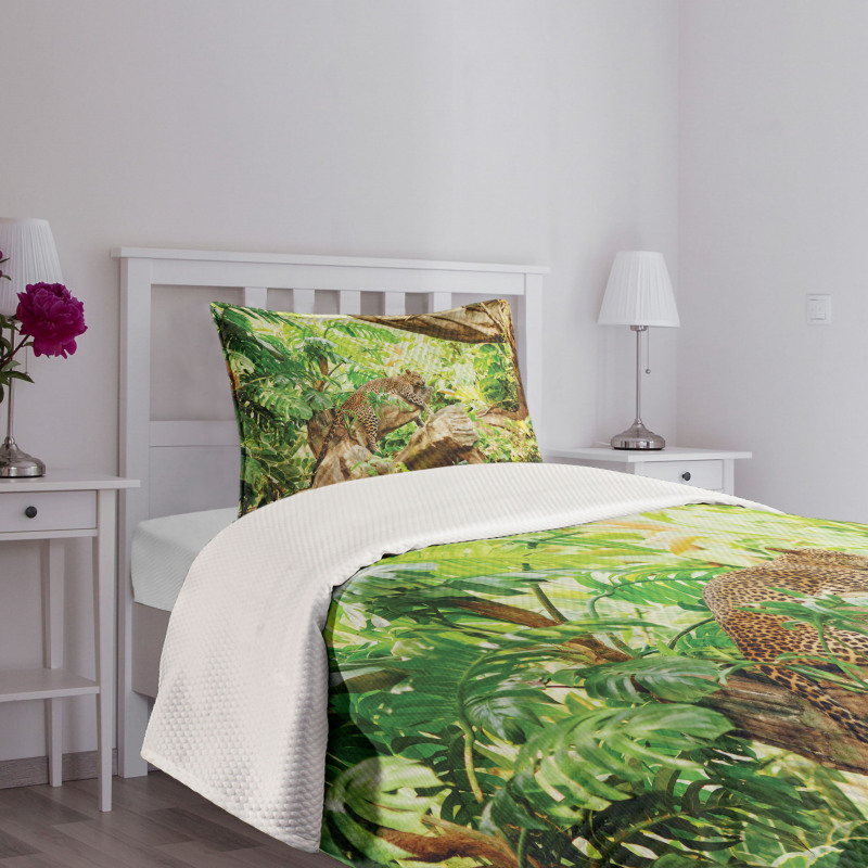 Tropic Wild Jungle Leaf Bedspread Set