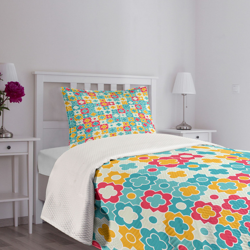 Clover Vivid Kids Design Bedspread Set