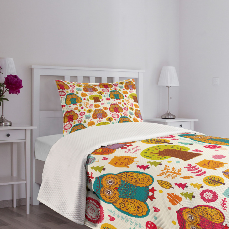 Colorful Owl Woodland Animals Bedspread Set