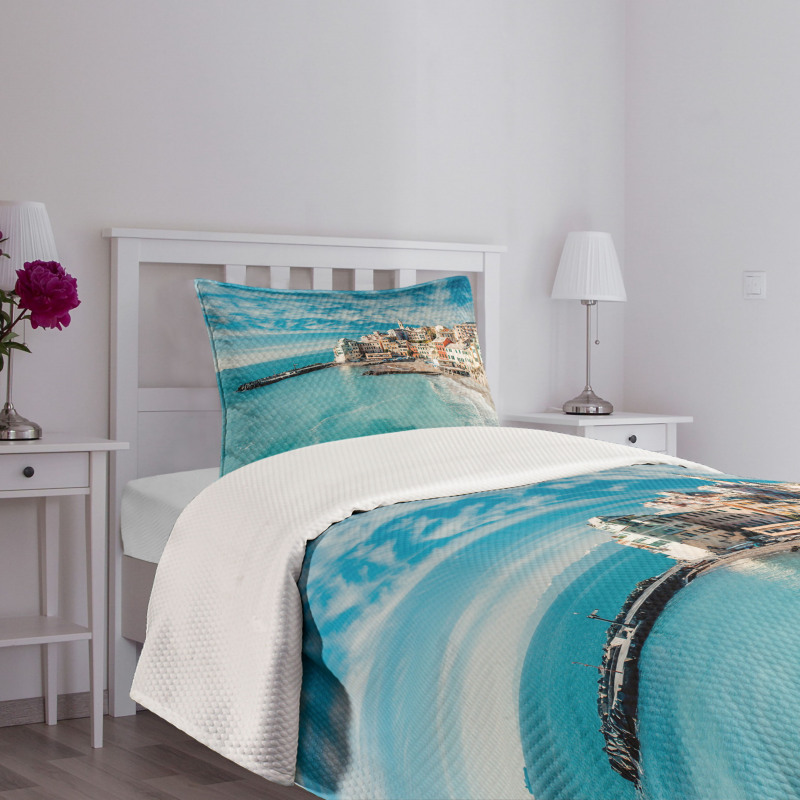 Seascape Ocean Coast Bedspread Set