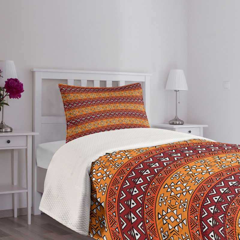 Retro Motifs Bedspread Set