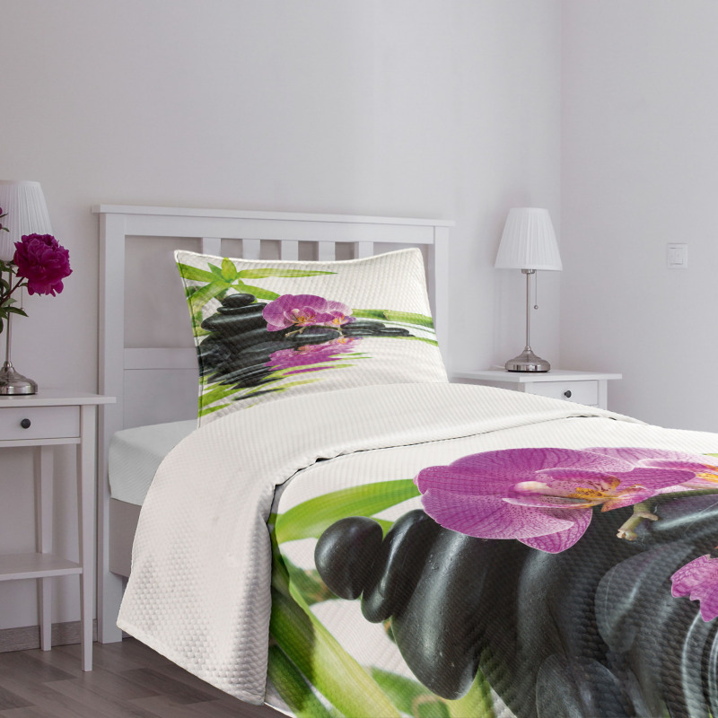 Purple Orchid Bamboos Bedspread Set