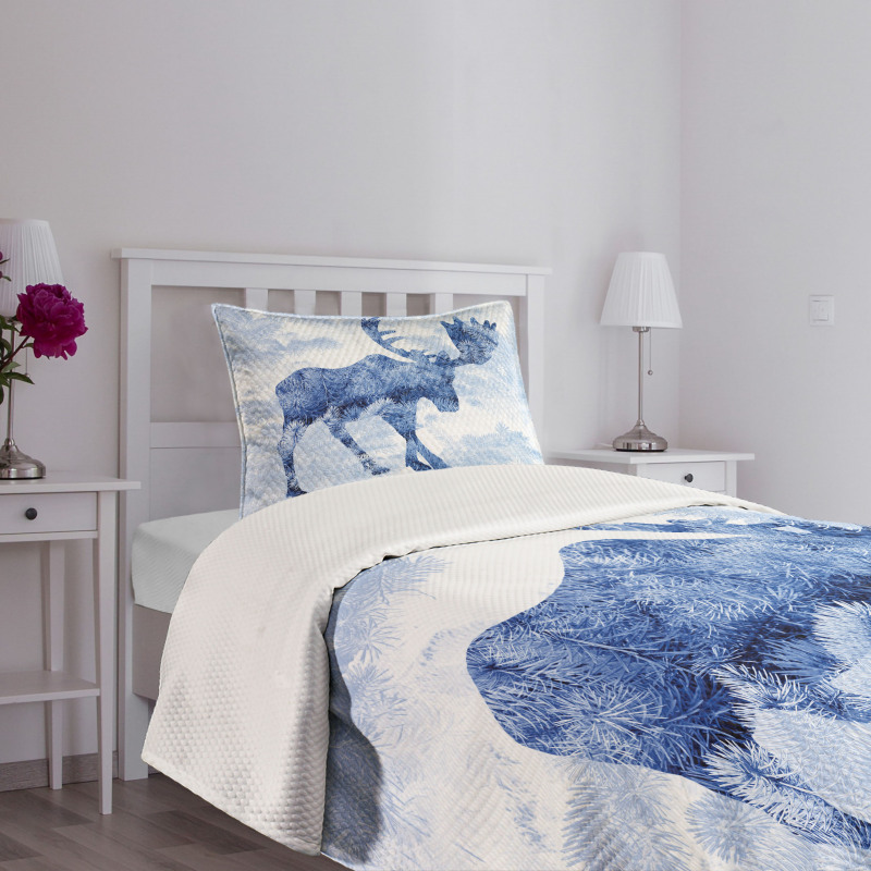 Blue Winter Antlers Tree Bedspread Set