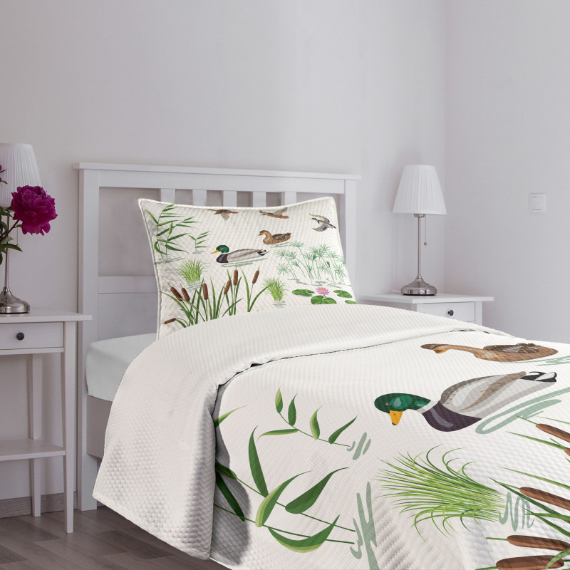 Lake Animals Plants Bedspread Set