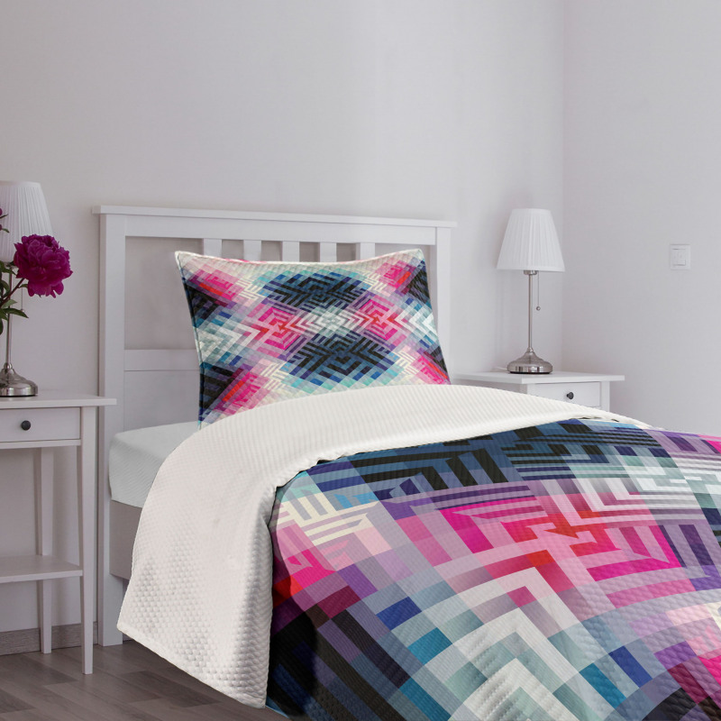 Geometric Lines Angle Bedspread Set