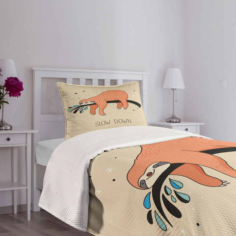 Sleepy Sloth Cartoon Bedspread Set