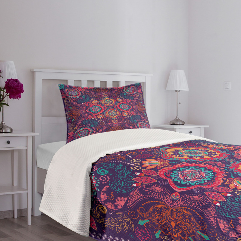 Modern Paisley Dot Leaf Bedspread Set