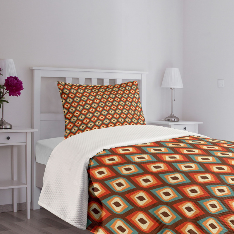 Unusual Vibrant Shapes Bedspread Set